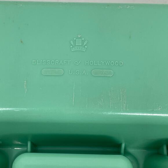 Blisscraft of Hollywood Vintage Drawer Organizer Green Molded Plastic Scalloped - Picture 13 of 15